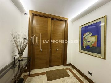 Departamento en Venta en Presidente Riesco / Luz