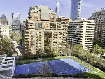 Departamento en Venta en Presidente Riesco / Luz