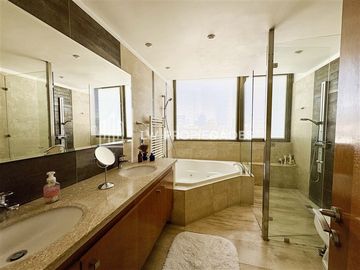 Departamento en Venta en Presidente Riesco / Luz