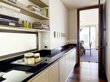 Departamento en Venta en Presidente Riesco / Luz