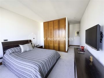 Departamento en Venta en Presidente Riesco / Luz