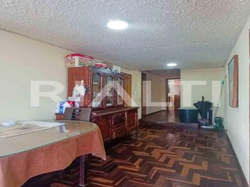 De Venta Dpto 3 habitaciones en el sector de la Kennedy Quito