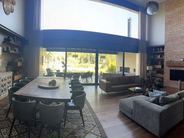 Venta de Casa en Balvanera Country Club