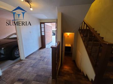 Bonita y espaciosa casa en Col. Cuauhtémoc