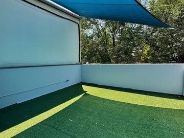 Renta oficinas en Av. Universidad - Chimalistac, con terraza