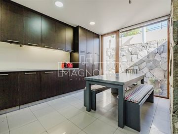 Casa en Venta en ESPECTACULAR MEDITERRANEA ARQUITECTO ALFREDO FRENANDEZ