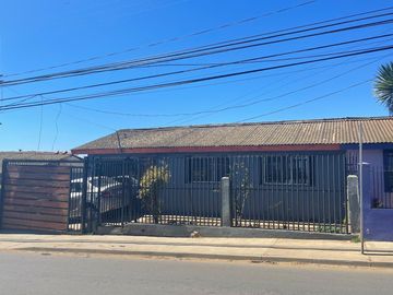 VALPARAISO, PLAYA ANCHA CASA CON TERRENO