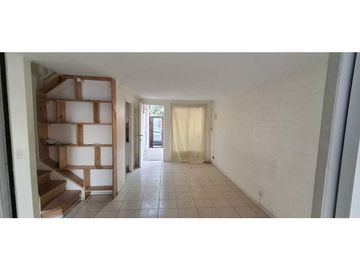 SE VENDE CASA LOMAS DE EYZAGUIRRE, PUENTE ALTO