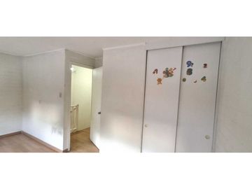 SE VENDE CASA LOMAS DE EYZAGUIRRE, PUENTE ALTO