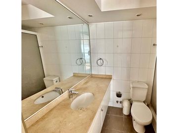VENTA  DE EXCLUSIVO DEPTO EN EDIFICIO PUNTA CAVANCHA - IQUIQUE