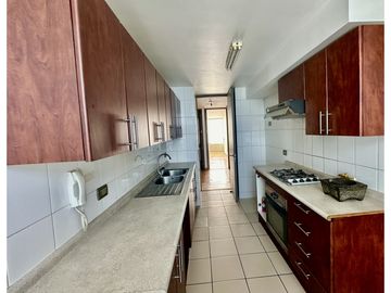 VENTA  DE EXCLUSIVO DEPTO EN EDIFICIO PUNTA CAVANCHA - IQUIQUE