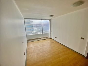 VENTA  DE EXCLUSIVO DEPTO EN EDIFICIO PUNTA CAVANCHA - IQUIQUE