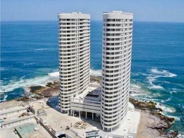 VENTA  DE EXCLUSIVO DEPTO EN EDIFICIO PUNTA CAVANCHA - IQUIQUE