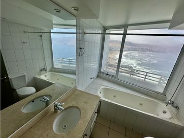 VENTA  DE EXCLUSIVO DEPTO EN EDIFICIO PUNTA CAVANCHA - IQUIQUE