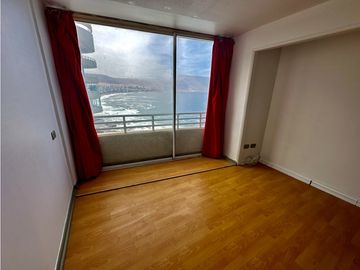 VENTA  DE EXCLUSIVO DEPTO EN EDIFICIO PUNTA CAVANCHA - IQUIQUE
