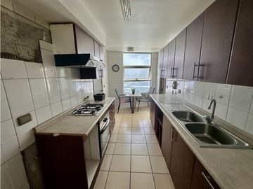VENTA  DE EXCLUSIVO DEPTO EN EDIFICIO PUNTA CAVANCHA - IQUIQUE