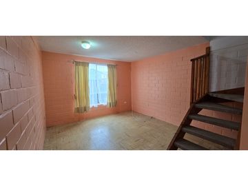 REBAJADA Casa Los Pinos Quilpue  2 pisos