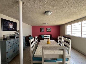 Casa en Venta con Locales Comerciales Toluca