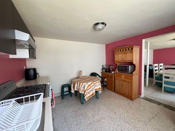 Casa en Venta con Locales Comerciales Toluca