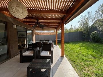 Casa en Venta en SAN CARLOS DE APOQUINDO