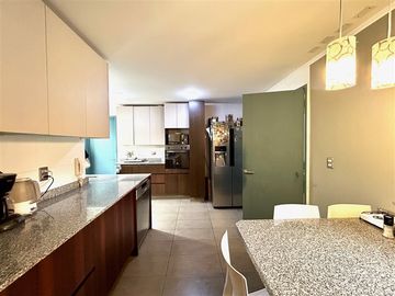 Casa en Venta en SAN CARLOS DE APOQUINDO