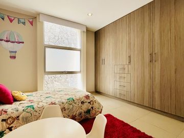 Departamento con Elegancia Moderna