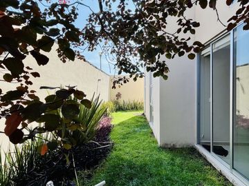 Departamento con Elegancia Moderna