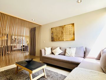 Departamento con Elegancia Moderna