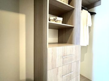 Departamento con Elegancia Moderna