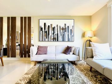 Departamento con Elegancia Moderna
