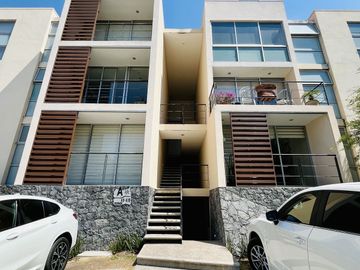 Departamento con Elegancia Moderna