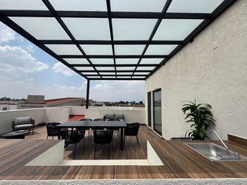 Casa Nueva  Venta excelentes acabados, dentro de Residencial con Casa club, seguridad en Metepec por Ave. Lerma.