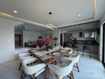 Casa Nueva  Venta excelentes acabados, dentro de Residencial con Casa club, seguridad en Metepec por Ave. Lerma.