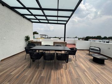 Casa Nueva  Venta excelentes acabados, dentro de Residencial con Casa club, seguridad en Metepec por Ave. Lerma.