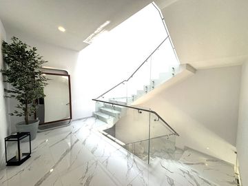 Casa Nueva en Venta; residencial con vigilancia y control de acceso por Ave, Lerma, rápida salida a CDMX, Toluca, Aeropuerto de Toluca
