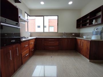Venta casa dúplex bifamiliar en Villa Campestre