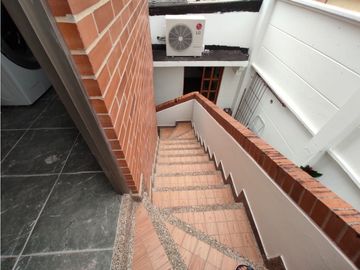 Venta casa dúplex bifamiliar en Villa Campestre