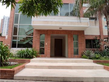 Venta casa dúplex bifamiliar en Villa Campestre