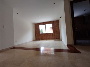 Venta casa dúplex bifamiliar en Villa Campestre