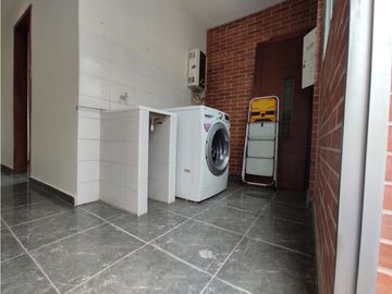 Venta casa dúplex bifamiliar en Villa Campestre
