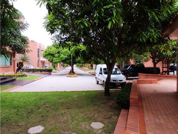 Venta casa dúplex bifamiliar en Villa Campestre