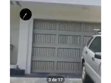Venta casa en Villa Santos.