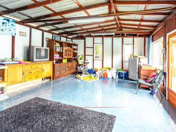 Gran casa en sector consolidado de Coquimbo ideal para área comercial.