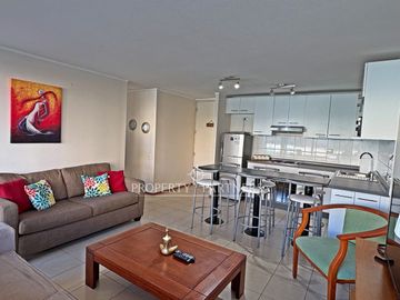 Ofertazo!! nuevo precio!! A solo pasos del mar, ideal para inversión Papudo Laguna