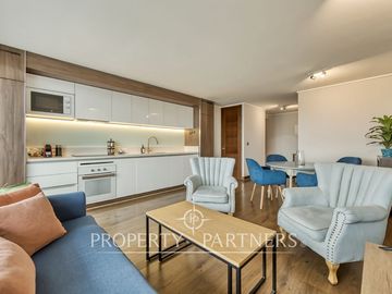 Espacioso y espectacular departamento con increíble vista despejada Oriente, Av. Las Condes