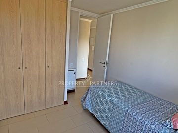 Una Oportunidad de Inversión Rentable en Papudo: Departamento con Vista al Mar y Humedal