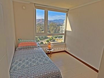Una Oportunidad de Inversión Rentable en Papudo: Departamento con Vista al Mar y Humedal