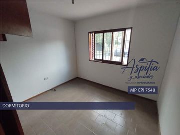 VENTA con renta Departamento en PB de un Dormitorio con patio en Barrio Pueyrredón