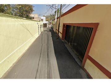 Casa en Remate en Pueblo De Los Reyes, F-698