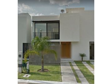Casa en Remate en Queretaro, F-1455